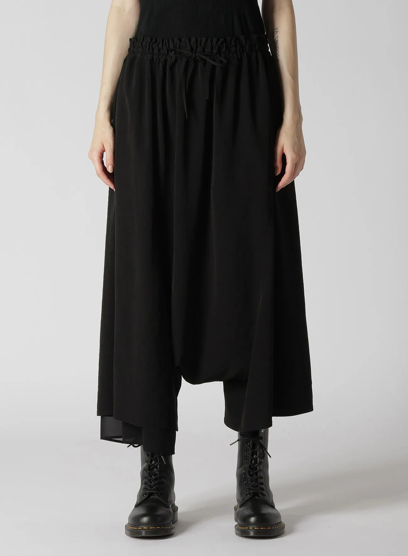 CREPE de CHINE RIGHT SIDE DOUBLED FLARE PANTS