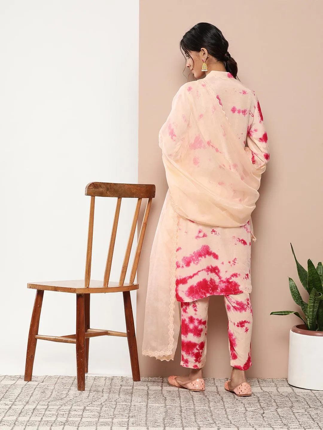 Divena Muslin Tie and dye Printed Kurta Pant Set with Organza Dupatta