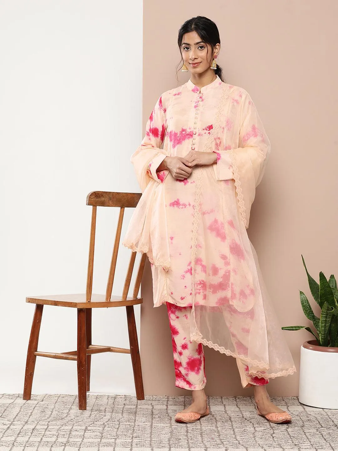 Divena Muslin Tie and dye Printed Kurta Pant Set with Organza Dupatta