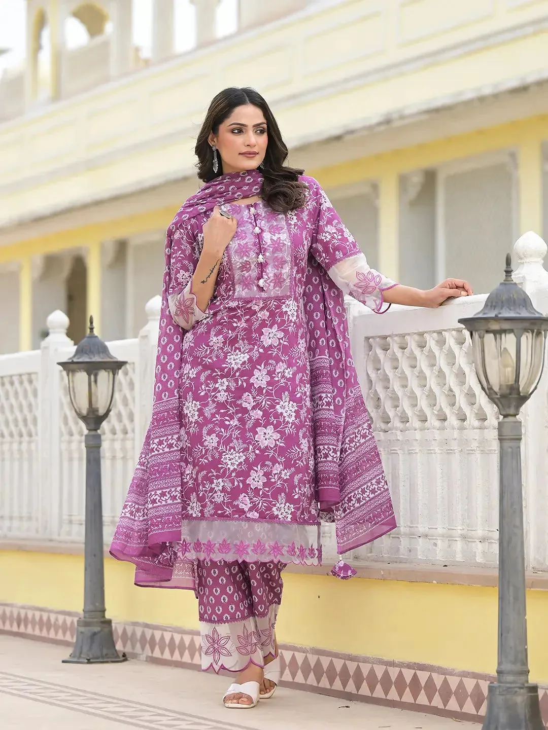 Lavender Floral Print Pakistani Style Kurta Trouser And Dupatta Set