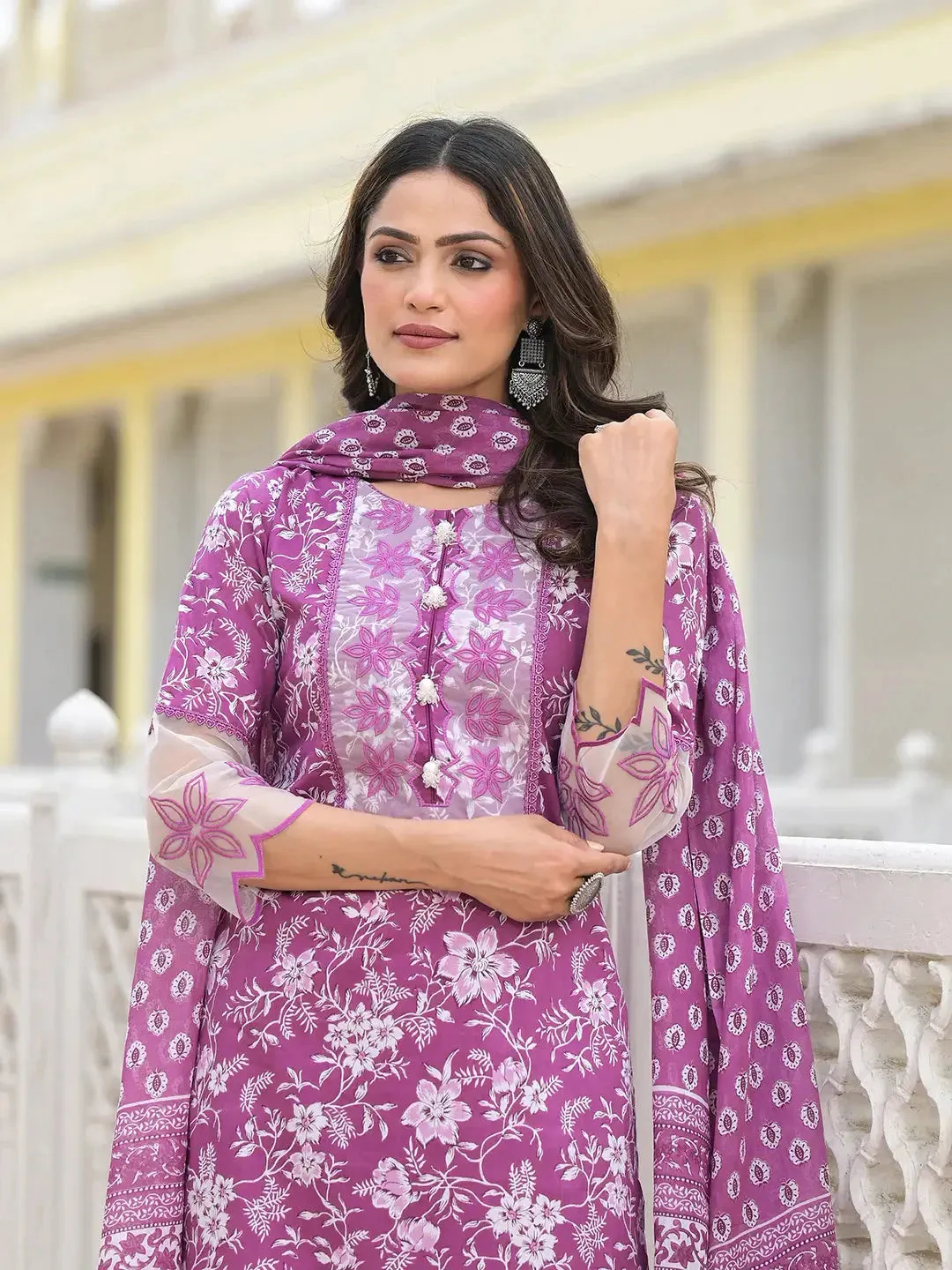 Lavender Floral Print Pakistani Style Kurta Trouser And Dupatta Set