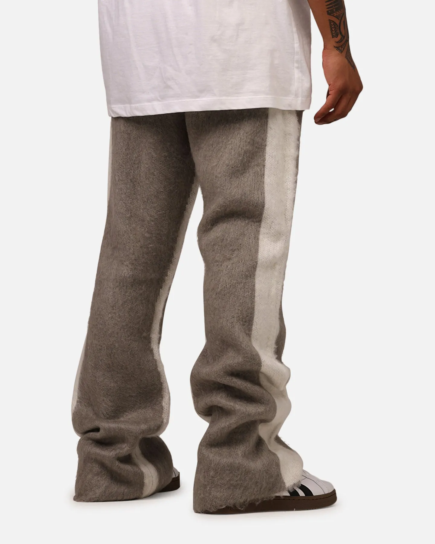 MNML Fuzzy Stripe Sweatpants Grey