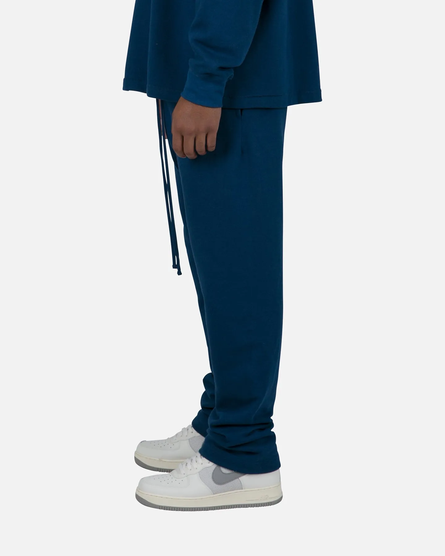 MNML Relaxed Everyday Sweatpants Navy