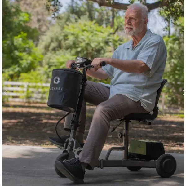 Reyhee Triad (R300) 3-Wheel Portable Mobility Scooter